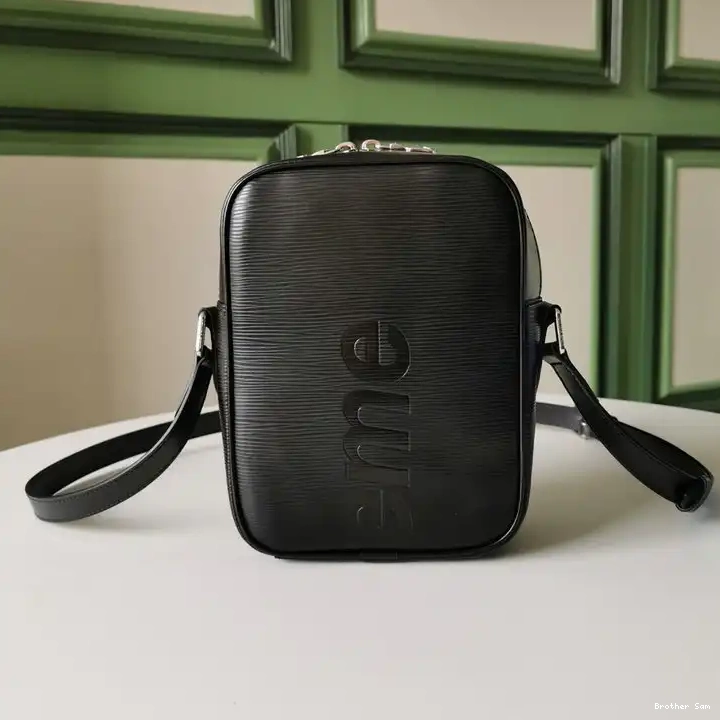 Brother Sam Yupoo Bags Loewe 20DJ570194 0406